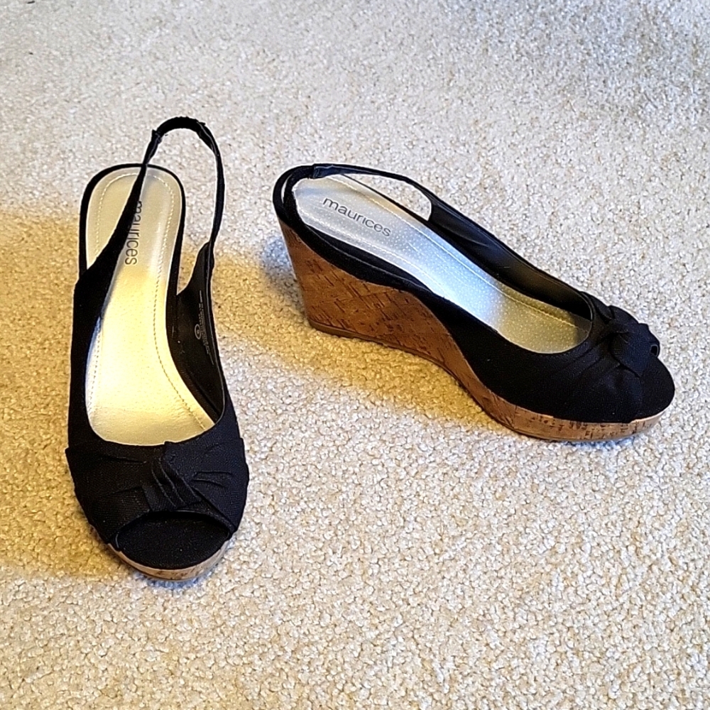 Maurices Wedge Black Shoes size 9 Like New